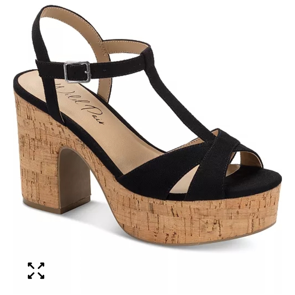 Wild Pair Black and Tan Platform Sandals NIB 7.5M